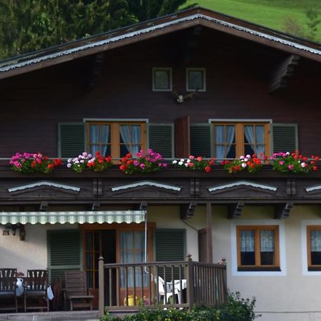 Haus Schwaighofer Apartment นอยเคียร์เชน อัม โกรสเวเนดิเกอร์ ภายนอก รูปภาพ