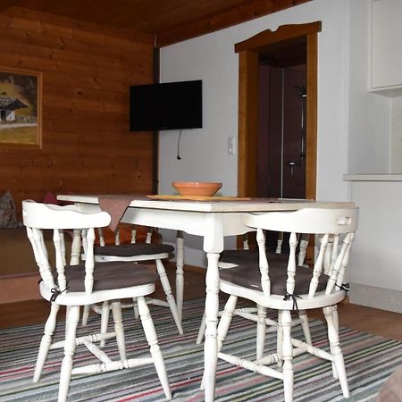 Haus Schwaighofer Apartment นอยเคียร์เชน อัม โกรสเวเนดิเกอร์ ภายนอก รูปภาพ